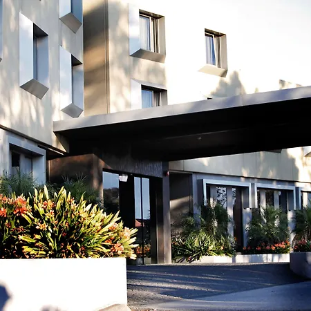 Golden Pebble Hotel-2