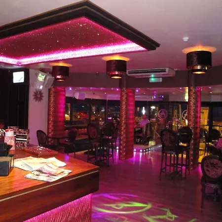 Amsterdam Hotel Brighton Seafront-2