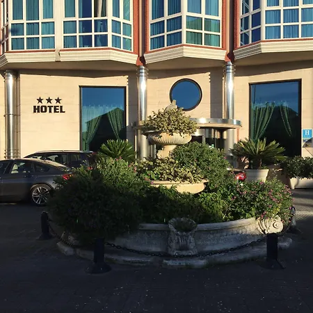 Hotel Nueva Plaza-3