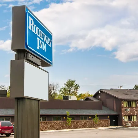 Rodeway Inn Muskegon Airport-3