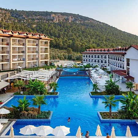 Ramada Resort By Wyndham Akbuk-3
