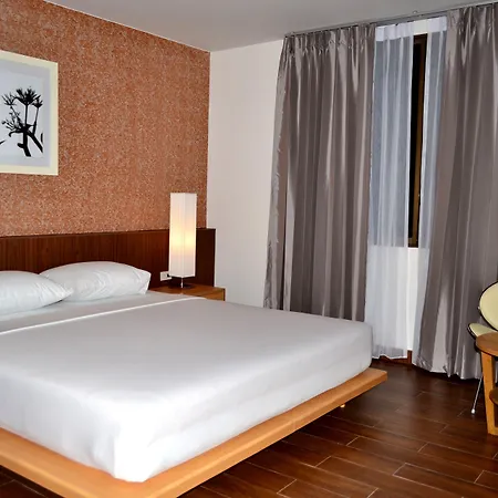 Flipper Lodge Hotel - SHA Extra Plus-2