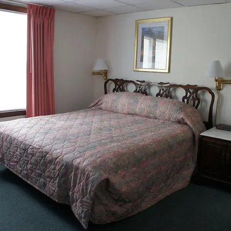 Hillcrest Inn-3