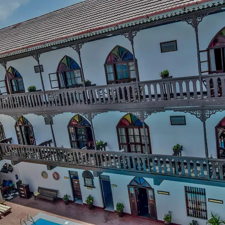 Tembo House Hotel-2