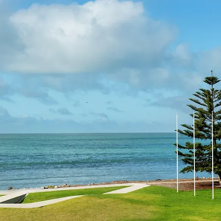 Anchorage Seafront Hotel-3