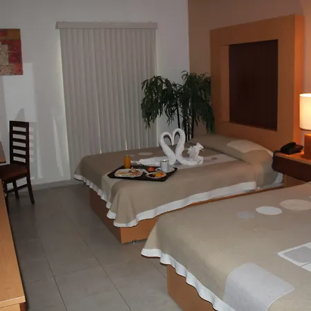 Hotel Real Zapopan-2