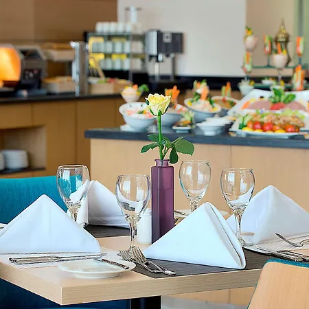 Hilton Garden Inn Tabuk-2
