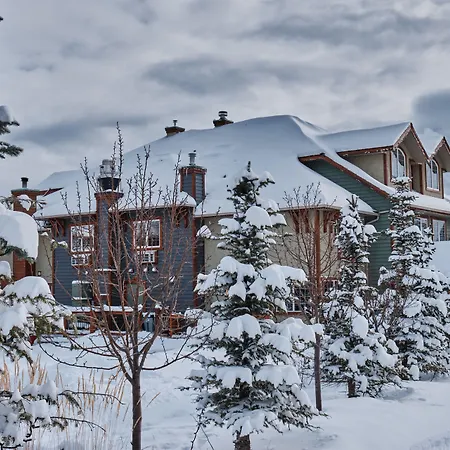 Creekside Villa-3