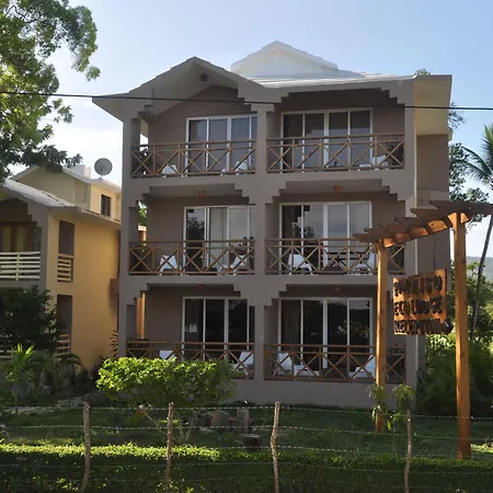 Paradise Island Beach Resort-2