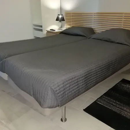 Lagos City Center Guest House & Hostel-2