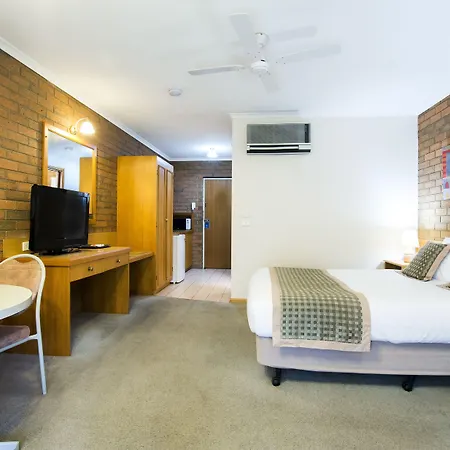 Sportslander Motor Inn-3