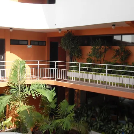 Hotel Playa Cristal-2