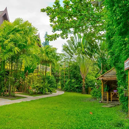 Chez Charly Bungalow-2