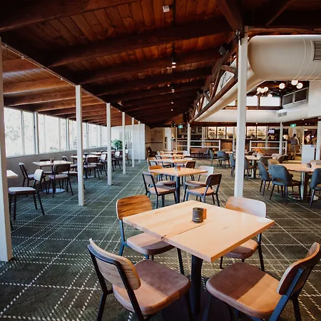 Wallaby Hotel-3