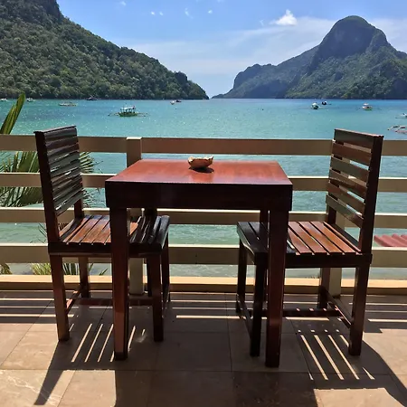 El Nido Beach Hotel-3