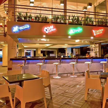 Green Garden Suites Hotel-3