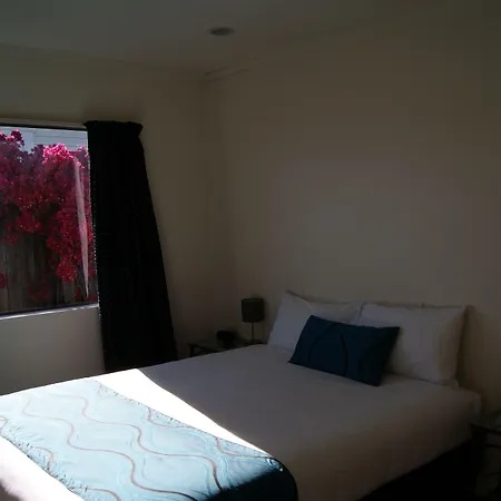 Barringtons Motor Lodge-3