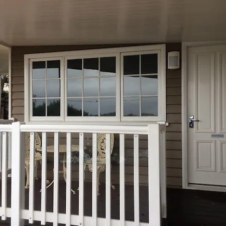 The Ark Stanley Luxury Bed And Breakfast-2