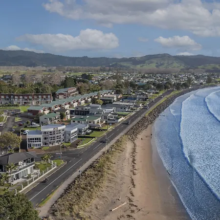 Waterfront Apartments Whitianga-2