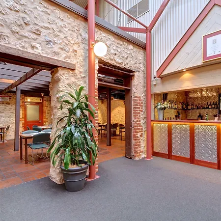 Victoria Hotel Strathalbyn-3