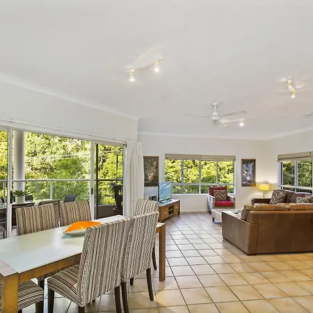 The Lookout Resort Noosa-2