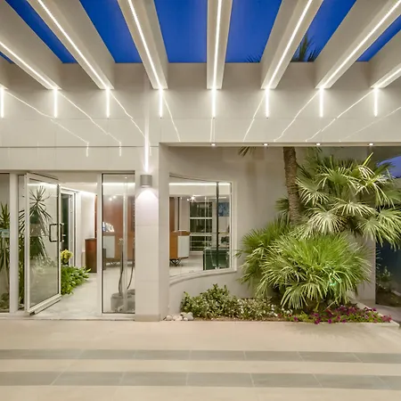 Forum Suites-2