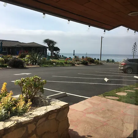 Cambria Shores Inn-2