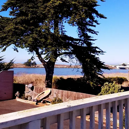 Captain'S Inn At Moss Landing-3