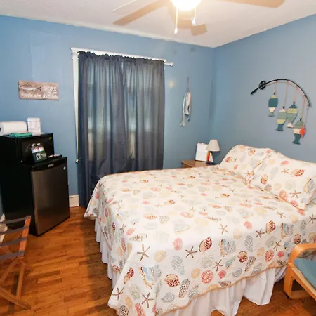 Carolina Beach Inn-3