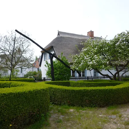 Koopmanns Hotel Und Laedchen-2