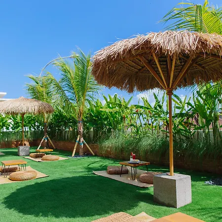 Mahogany Hotel-3