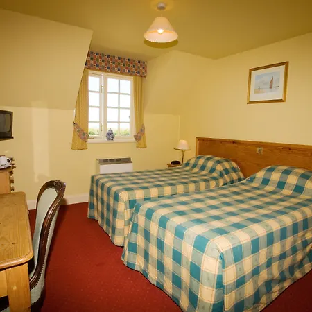 The Lifeboat Inn-2