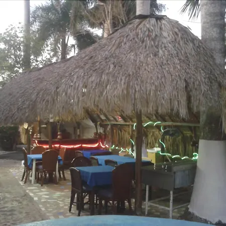 Hotel Green River-3