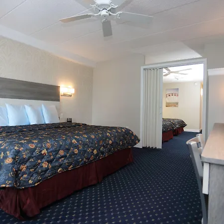 Adventurer Oceanfront Inn-2
