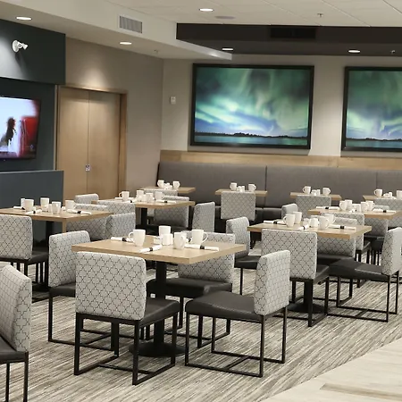 Best Western Plus Sawridge Suites-3