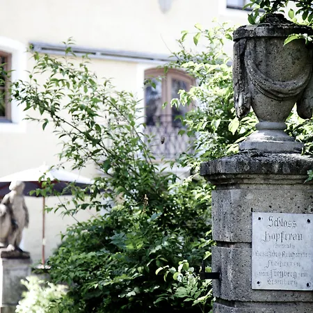 Schloss Zu Hopferau-3
