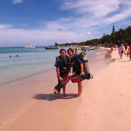 Bananarama Dive & Beach Resort-3
