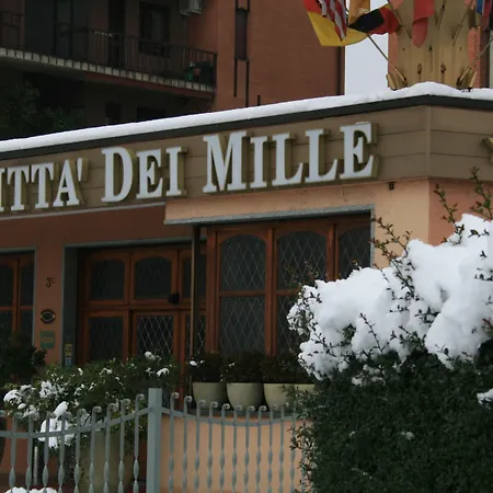 Hotel Città Dei Mille-3