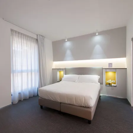 Executive Inn Boutique Hotel-3