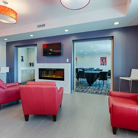 Microtel Casselman-3