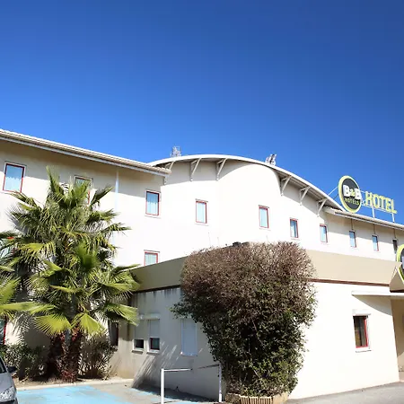 B&B Hotel Villeneuve Loubet Plage-2