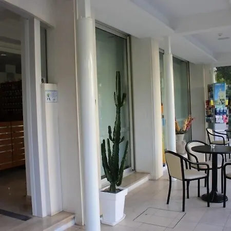 Hotel Massimo-2
