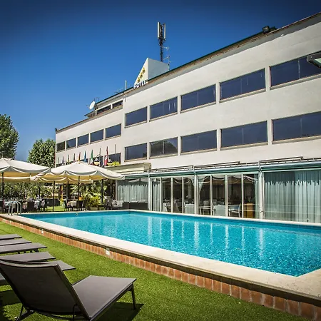 Hotel Cristallo Relais, Sure Hotel Collection By Best Western-3