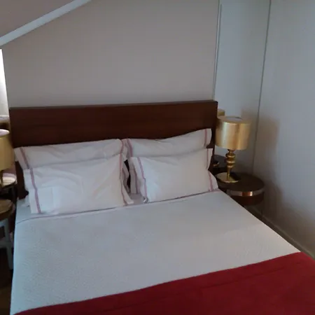 The 7 Hotel, Suites, Studios & Apartments-3