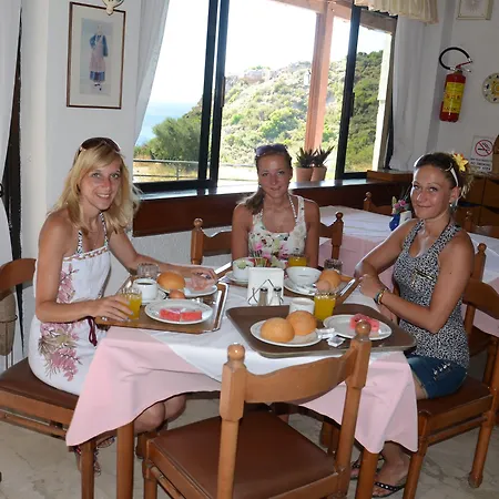 Ladiko Inn Hotel Faliraki -Anthony Quinn Bay-2