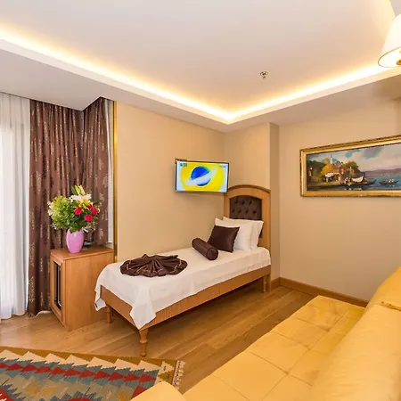 Aprilis Gold Hotel - Special Category-3