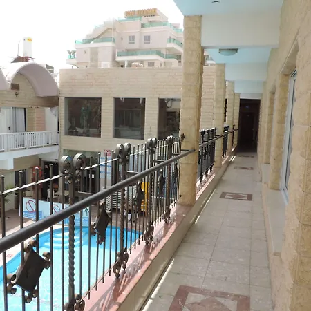 Hotel Maman-3