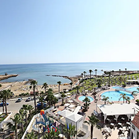Marlita Beach Hotel Apartments-3