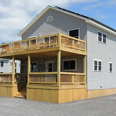 Angel Rock Waterfront Cottages-3