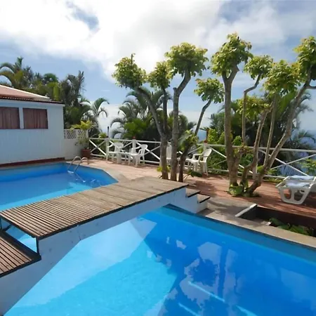 El Momo Cottages-3